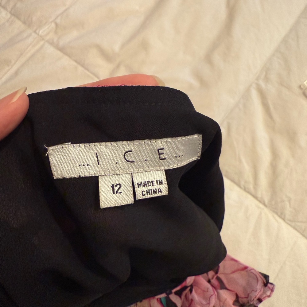 Floral Chiffon Skirt With Sequins - Pink and Black - Picture 6 of 6
